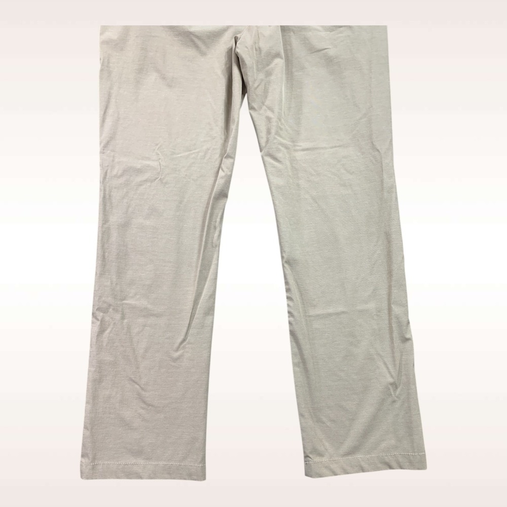 Tommy Bahama Pants Mens 38x32 Stone Khaki Performance Wicking 4-Way Stretch - Picture 11 of 13